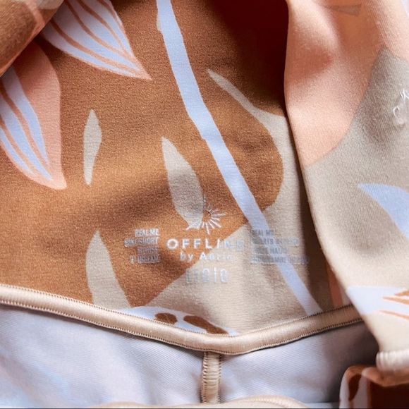 Aerie Offline Bike Shorts - Picture 3 of 4